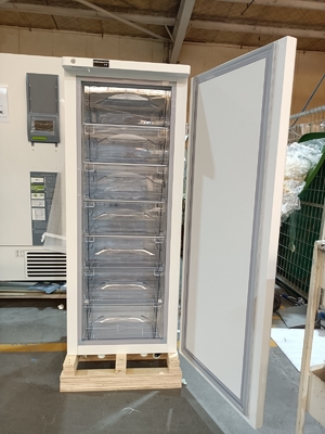 -40 درجة مئوية مجمد عمودي طبي عميق MDF-40V278W 248L عالية الدقة المختبر المجمد مع 7 الأدراج والتحكم الرقمي